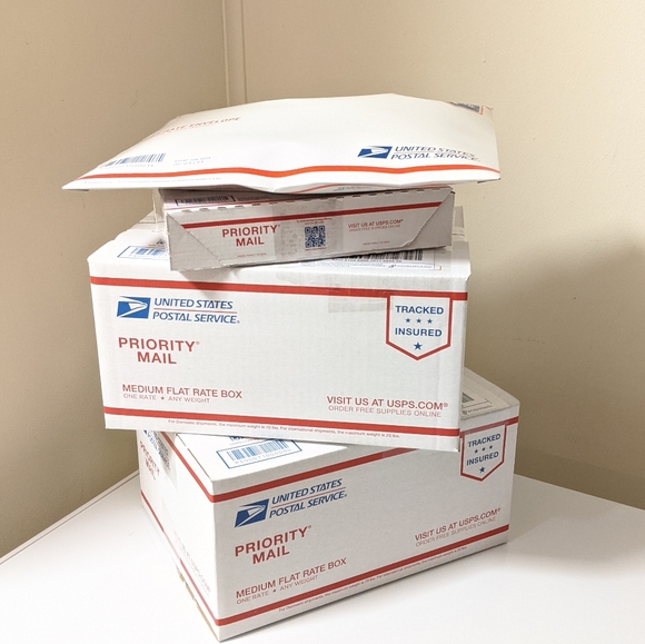 Meet your Posh Ambassador, Arica - Picture 2 of 3